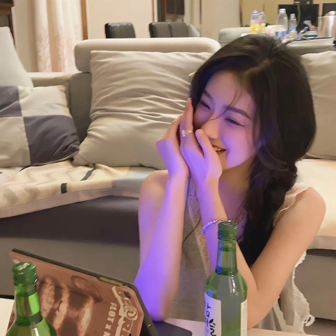 嘻哈女王组 在线观看